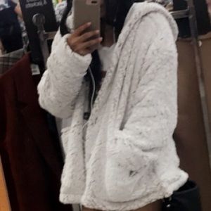 Meet your Posher, Jacklynn